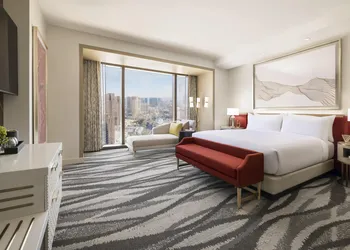 Conrad Las Vegas at Resorts World hotel thumbnail 4