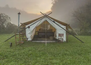 Under Canvas Great Smoky Mountains hotel thumbnail 4