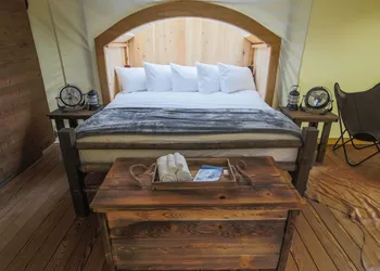 Under Canvas Great Smoky Mountains hotel thumbnail 6