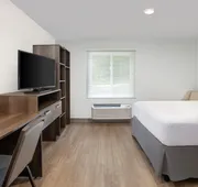 WoodSpring Suites Charlotte - University Research Park hotel detail image 3
