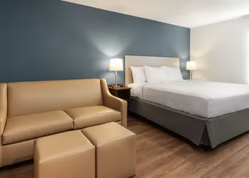 WoodSpring Suites Charlotte - University Research Park hotel thumbnail 4
