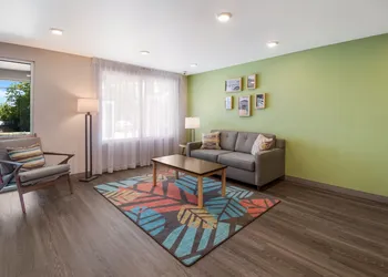 WoodSpring Suites Detroit Madison Heights hotel thumbnail 5