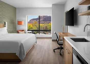 Element Moab hotel thumbnail 8