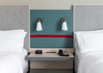 avid hotel Summerville by IHG hotel thumbnail 7