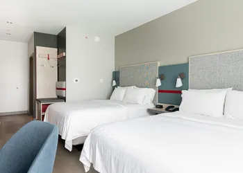 avid hotel Summerville by IHG hotel thumbnail 8