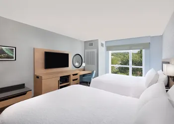 Hampton Inn & Suites Watertown Boston hotel thumbnail 6