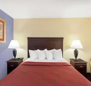 Days Inn by Wyndham Uvalde hotel detail image 4