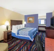 Days Inn by Wyndham Uvalde hotel detail image 5