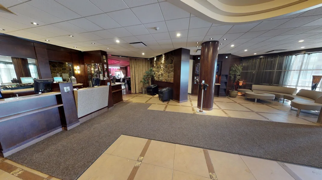 Hôtel & Suites Le Dauphin Drummondville hotel detail image 2