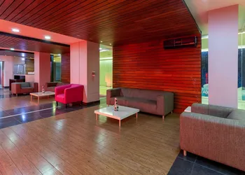Ramada by Wyndham Acapulco Hotel & Suites hotel thumbnail 3