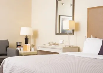 iStay Hotel Ciudad Juarez hotel thumbnail 8