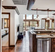 3 BR Ritz-Carlton Residence with Valley Views by RedAwning - Save 20% on 7+ Nights! hotel detail image 7