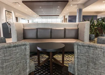 Holiday Inn Express & Suites Welland by IHG hotel thumbnail 3