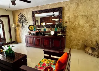 El Zaguán Colonial by GuruHotel hotel thumbnail 6
