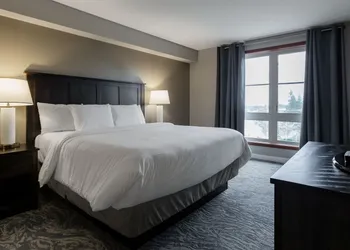 Blue Mountain Resort Village Suites hotel thumbnail 8