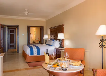 Pueblo Bonito Sunset Beach Golf & Spa Resort - All Inclusive hotel thumbnail 7