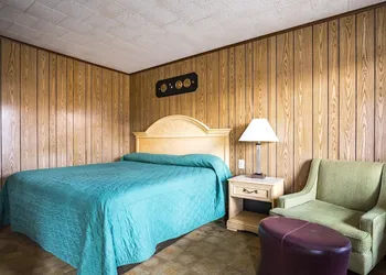 OYO Hotel Holly Springs MS hotel thumbnail 3