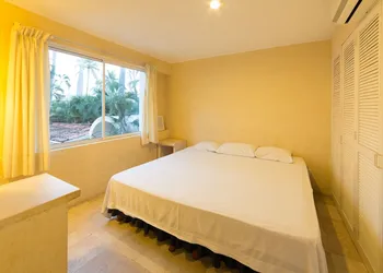 Hotel Villamar Princesa Suites hotel thumbnail 4