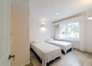 Hotel Villamar Princesa Suites hotel thumbnail 5