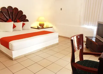Vista Playa de Oro Manzanillo hotel thumbnail 4