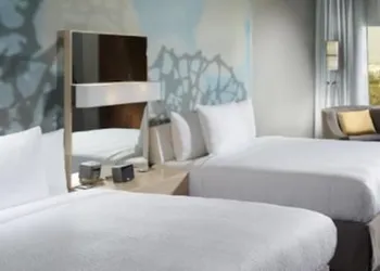 Courtyard by Marriott Queretaro hotel thumbnail 5
