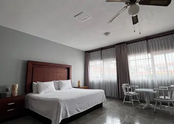 Hotel portal de reyes hotel thumbnail 7