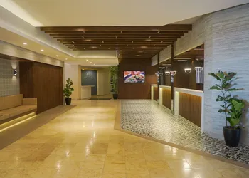 Pacific Palace Beach Tower Hotel hotel thumbnail 3
