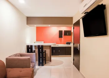 Veracruz Suites Hotel hotel thumbnail 7