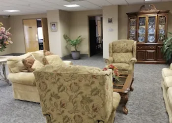 Collins Inn & Suites hotel thumbnail 2