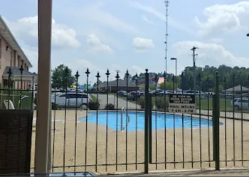 Collins Inn & Suites hotel thumbnail 5