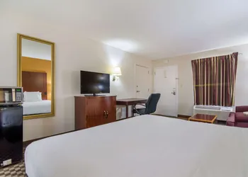Americas Best Value Inn Wadesboro hotel thumbnail 2