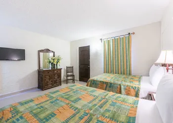 Hotel Abadía Plaza hotel thumbnail 5