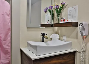 Baymont by Wyndham Medicine Hat hotel thumbnail 7
