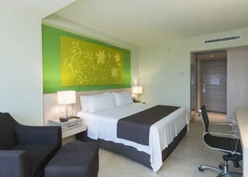 Holiday Inn Coatzacoalcos by IHG hotel thumbnail 3