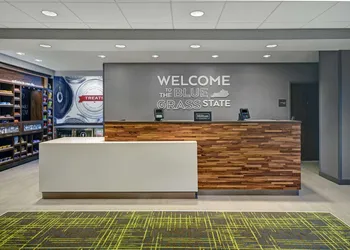 Hampton Inn Cave City, KY hotel thumbnail 3