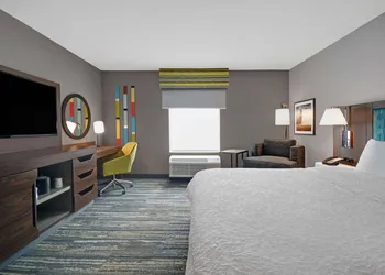 Hampton Inn Cave City, KY hotel thumbnail 7