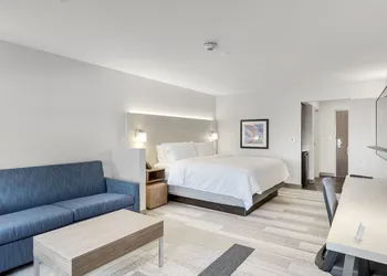 Holiday Inn Express & Suites Lockport by IHG hotel thumbnail 3