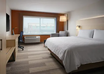 Holiday Inn Express & Suites Lockport by IHG hotel thumbnail 5