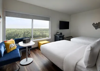 Aloft by Marriott Orlando at SeaWorld hotel thumbnail 4