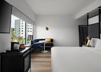 Aloft by Marriott Orlando at SeaWorld hotel thumbnail 5