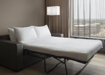 AC Hotel by Marriott Columbus Downtown hotel thumbnail 7