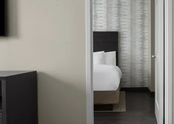 Residence Inn By Marriott Jacksonville - Mayo Clinic Area hotel thumbnail 7