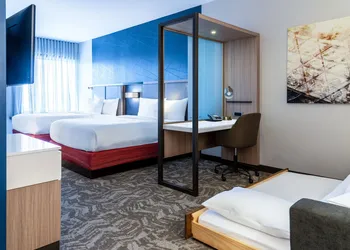 SpringHill Suites by Marriott Overland Park Leawood hotel thumbnail 8