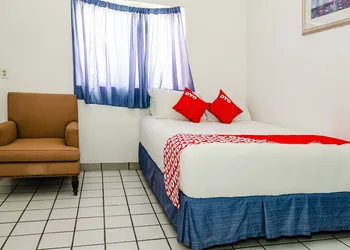 OYO Hotel Cabo Del Sur, Cabo San Lucas hotel thumbnail 8