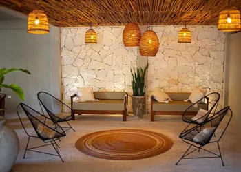 Noah Beach Hotel & Suites hotel thumbnail 2