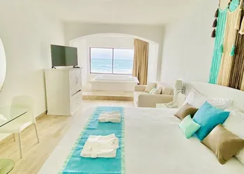 Cyan Cancun Resort & Spa hotel thumbnail 2