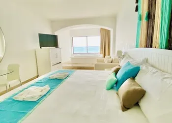 Cyan Cancun Resort & Spa hotel thumbnail 3