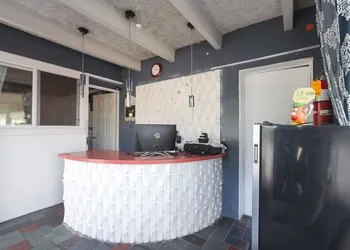 Sonrise Inn Lincoln Hwy By OYO hotel thumbnail 3