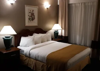 Pleasant Moose Lodge hotel thumbnail 7