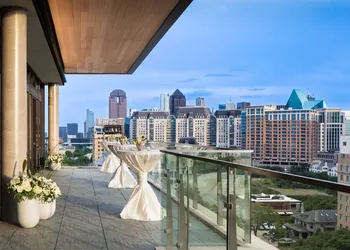 Marriott Dallas Uptown hotel thumbnail 6